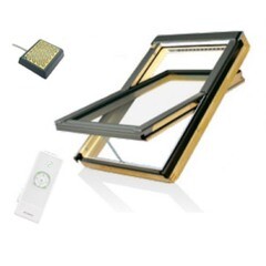 Мансардное окно Fakro FTP-V U3 WiFi 660х1180 мм