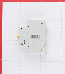 Автоматический выключатель модульный IEK Karat ВА 47-29 1P 40А тип C 4,5 кА 220 В (MVA20-1-040-C) - фото 6