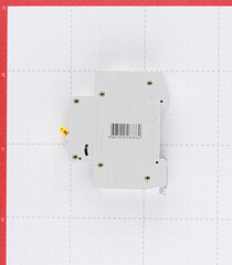 Автоматический выключатель модульный IEK Karat ВА 47-29 1P 63А тип C 4,5 кА 220 В (MVA20-1-063-C) - фото 2