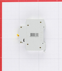 Автоматический выключатель модульный IEK Karat ВА 47-29 1P 25А тип C 4,5 кА 220 В (MVA20-1-025-C) - фото 2