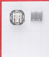 Выключатель Simon 15 двухклавишный встраиваемый алюминий с подсветкой (1591392-033) - фото 3