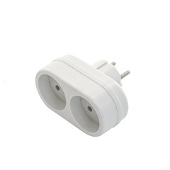 Разветвитель 2 гнезда с заземлением 16 А плоский белый