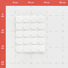 Подпятник фетровый d18 мм самоклеящийся белый (20 шт.) - фото 2
