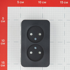 Розетка Systeme Electric Blanca накладная антрацит со шторками (BLNRA001216) - фото 2