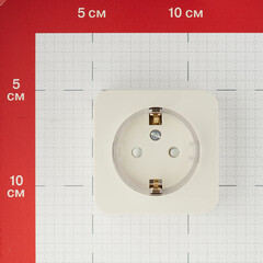 Розетка Systeme Electric Blanca накладная бежевая со шторками компакт (BLNRA111117) - фото 3