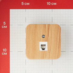 Розетка телефонная Systeme Electric Blanca накладная ясень (BLNIA011005) - фото 2