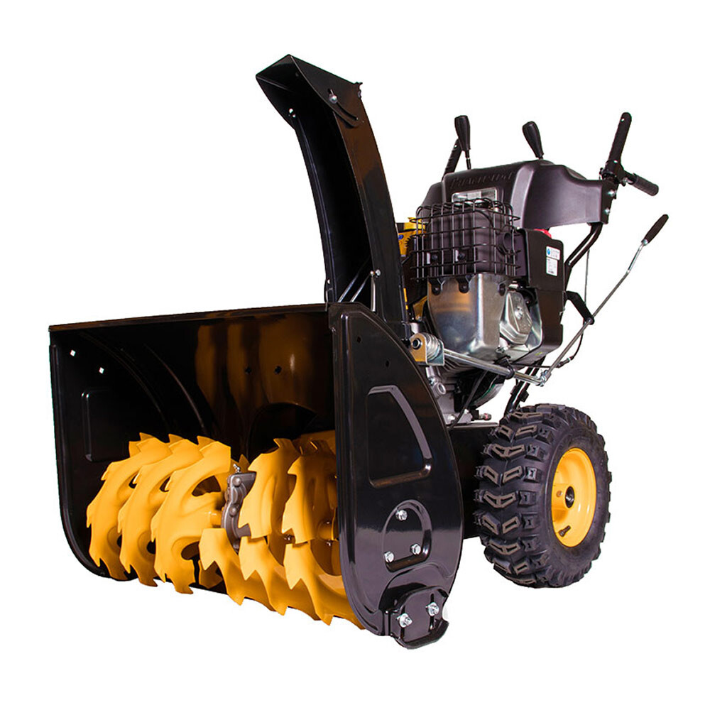 Изображение товара Бензиновый снегоуборщик Champion ST1170BS с электростартером и фары