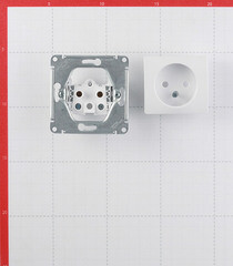 Розетка Systeme Electric Glossa встраиваемая белая (GSL000141) - фото 5