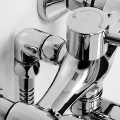 Смеситель для ванны WasserKraft Amper хром двухвентильный с длинным изливом с лейкой (2902L) - фото 3