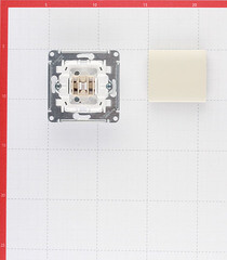 Выключатель Systeme Electric Glossa одноклавишный встраиваемый бежевый (GSL000211) - фото 3