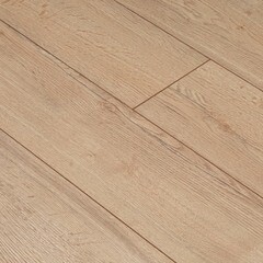 Ламинат 33 класс Egger Home дуб элва натуральный 1,496 кв.м 12 мм с фаской - фото 1