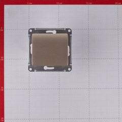 Выключатель Systeme Electric Glossa одноклавишный встраиваемый титан (GSL000411) - фото 3