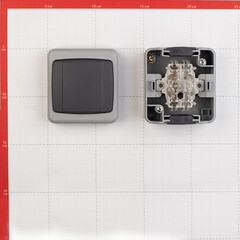 Выключатель Makel одноклавишный накладной серый с быстрозажимными контактами (36064101) - фото 3