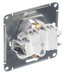 Розетка Systeme Electric Glossa встраиваемая белая (GSL000143) - фото 5