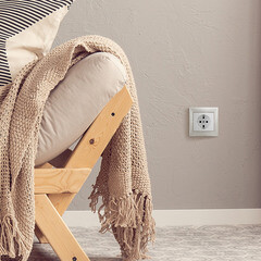 Розетка Legrand Valena встраиваемая белая (694280) - фото 8