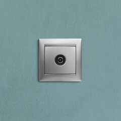 Розетка телевизионная Legrand Valena встраиваемая алюминий (694345) - фото 9