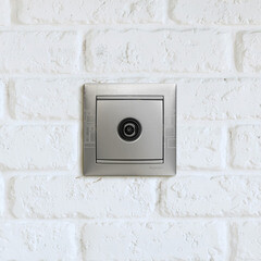 Розетка телевизионная Legrand Valena встраиваемая алюминий (694345) - фото 8