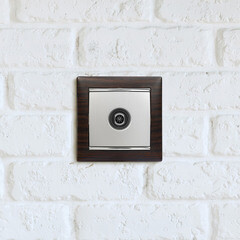 Розетка телевизионная Legrand Valena встраиваемая алюминий (694345) - фото 7