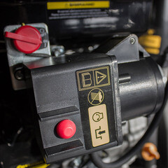 Снегоуборщик бензиновый Champion Pro 700 мм 11 л.с. (ST1170E) - фото 4