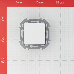 Выключатель Legrand Inspiria одноклавишный встраиваемый белый (673600) - фото 4