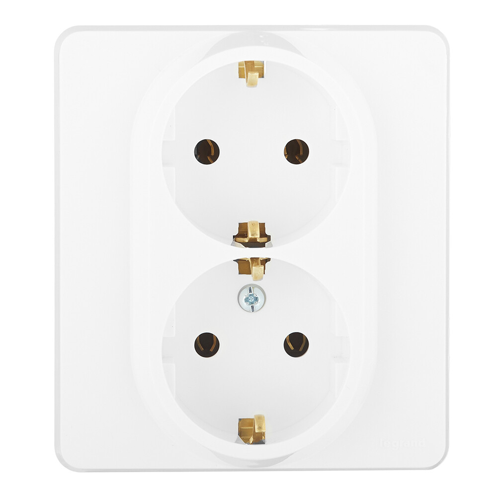 Изображение товара Розетка Legrand Inspiria встраиваемая белая (673750)