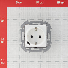 Розетка Legrand Inspiria встраиваемая белая с USB Type-C (673770) - фото 6