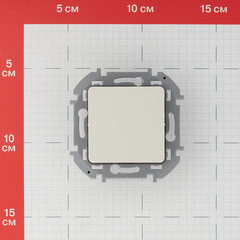 Выключатель Legrand Inspiria одноклавишный встраиваемый слоновая кость (673601) - фото 3