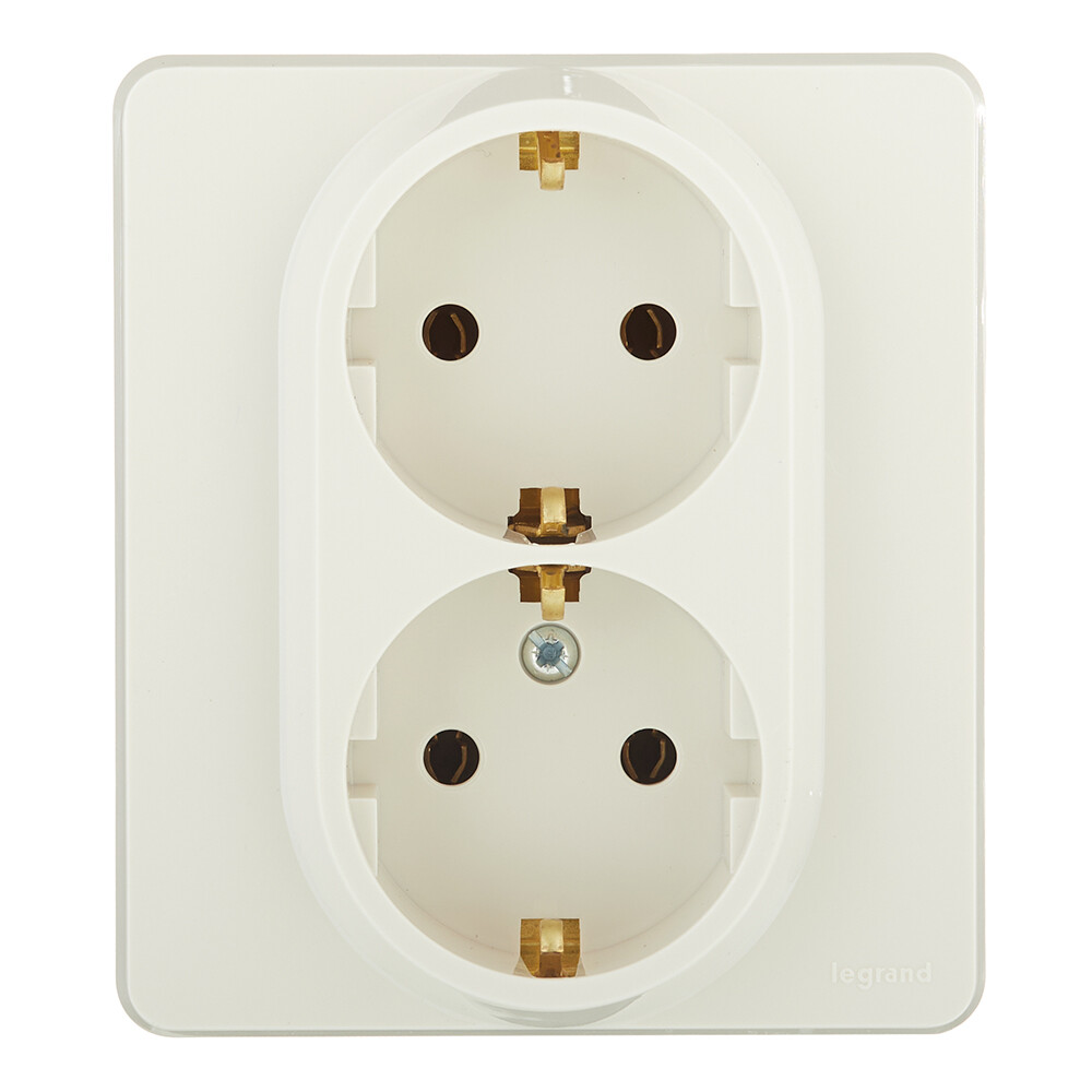 Изображение товара Розетка Legrand Inspiria встраиваемая слоновая кость (673751)