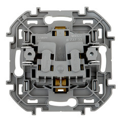 Розетка Legrand Inspiria встраиваемая антрацит со шторками (673733) - фото 3