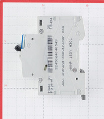 Автоматический выключатель модульный Legrand TX3 3P 10А тип C 6 кА 400 В (404054) - фото 2