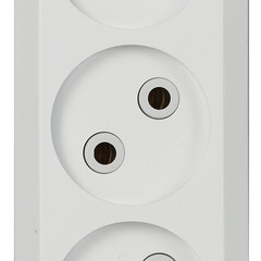 Колодка электрическая 4 розетки Makel 10 А 250 В 2,2 кВт белая (MGP141) - фото 2