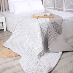 Покрывало 200х220 см Melissa Витраж двустороннее стеганое серо-бежевое (509172/5) - фото 3