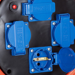 Удлинитель UNIVersal с заземлением 30 м на катушке 3,5 кВт 4 розетки КГ 3х2,5 кв.мм IP44 - фото 3