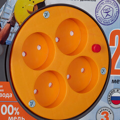 Удлинитель UNIVersal без заземления 20 м на катушке 1,3 кВт 4 розетки ПВС 2х0,75 кв.мм IP20 - фото 2