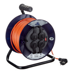Изображение товара Удлинитель Партнер Электро с заземлением 40 м на катушке 1,3 кВт 4 розетки ПВС 3х0,75 кв.мм IP44