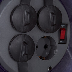 Удлинитель Партнер Электро с заземлением 40 м на катушке 1,3 кВт 4 розетки ПВС 3х0,75 кв.мм IP44 - фото 3