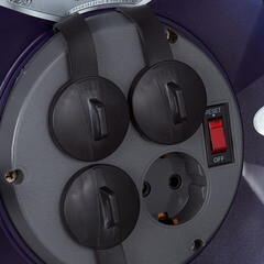 Удлинитель Партнер Электро с заземлением 30 м на катушке 3,5 кВт 4 розетки ПВС 3х1,5 кв.мм IP44 - фото 2