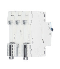 Автоматический выключатель модульный Legrand TX3 3P 20А тип C 6 кА 400 В (404057) - фото 5