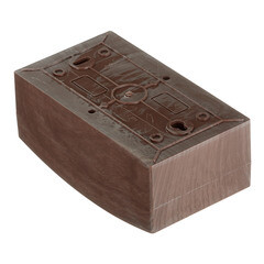 Щит распределительный навесной EKF PROxima ЩРН-П-4 пластиковый IP41 221х136х90 мм 4 модуля темное дерево - фото 2