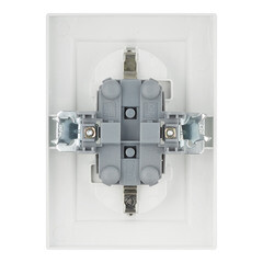 Розетка EKF Минск встраиваемая белая со шторками (ERR16-128-100) - фото 3