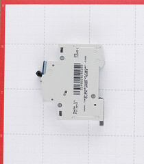 Автоматический выключатель модульный Legrand TX3 1P 6А тип C 6 кА 230/400 В (404025) - фото 4