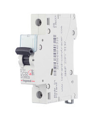 Автоматический выключатель модульный Legrand TX3 1P 32А тип C 6 кА 230/400 В (404031) - фото 2