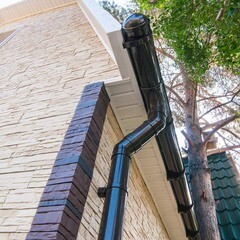 Желоб водосточный Docke Lux пластиковый d140 мм 3 м шоколад RAL 8019 - фото 5