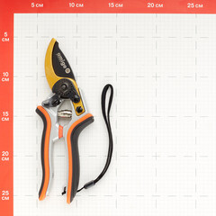 Секатор плоскостной Amigo с двухкомпонентными рукоятками (76406) - фото 3