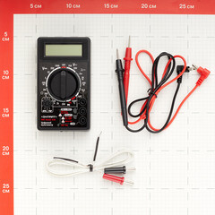 Мультиметр портативный Онлайт (82973) - фото 2