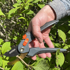 Секатор плоскостной Amigo с двухкомпонентными рукоятками (76407) - фото 4