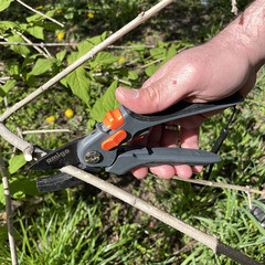 Секатор плоскостной Amigo с двухкомпонентными рукоятками (76417) - фото 9