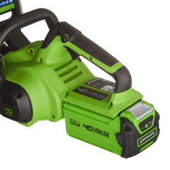 Пила цепная аккумуляторная Greenworks 40V G40CS30IIK2 40 В 12" шаг 3/8" паз 1,1 мм 45 звеньев Li-Ion 2Ач 1 АКБ и ЗУ (2007807UA) - фото 4