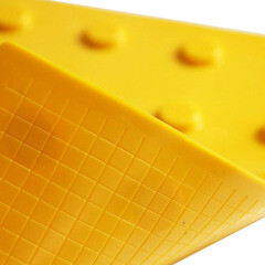 Тактильная плитка ТПУ конус в ряд 300х300х6,5 мм желтая - фото 2