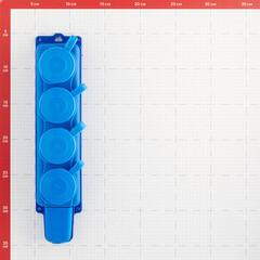 Розетка штепсельная Svet четверная с заземлением IP44 настенная синяя - фото 4